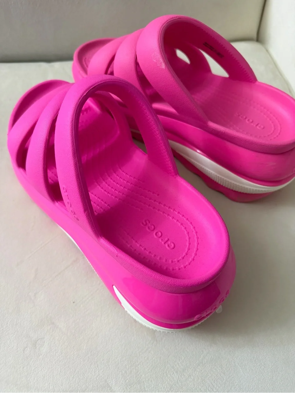 CROCS Unisex Triple-Strap Platform Slides in Bright Pink with White Accent